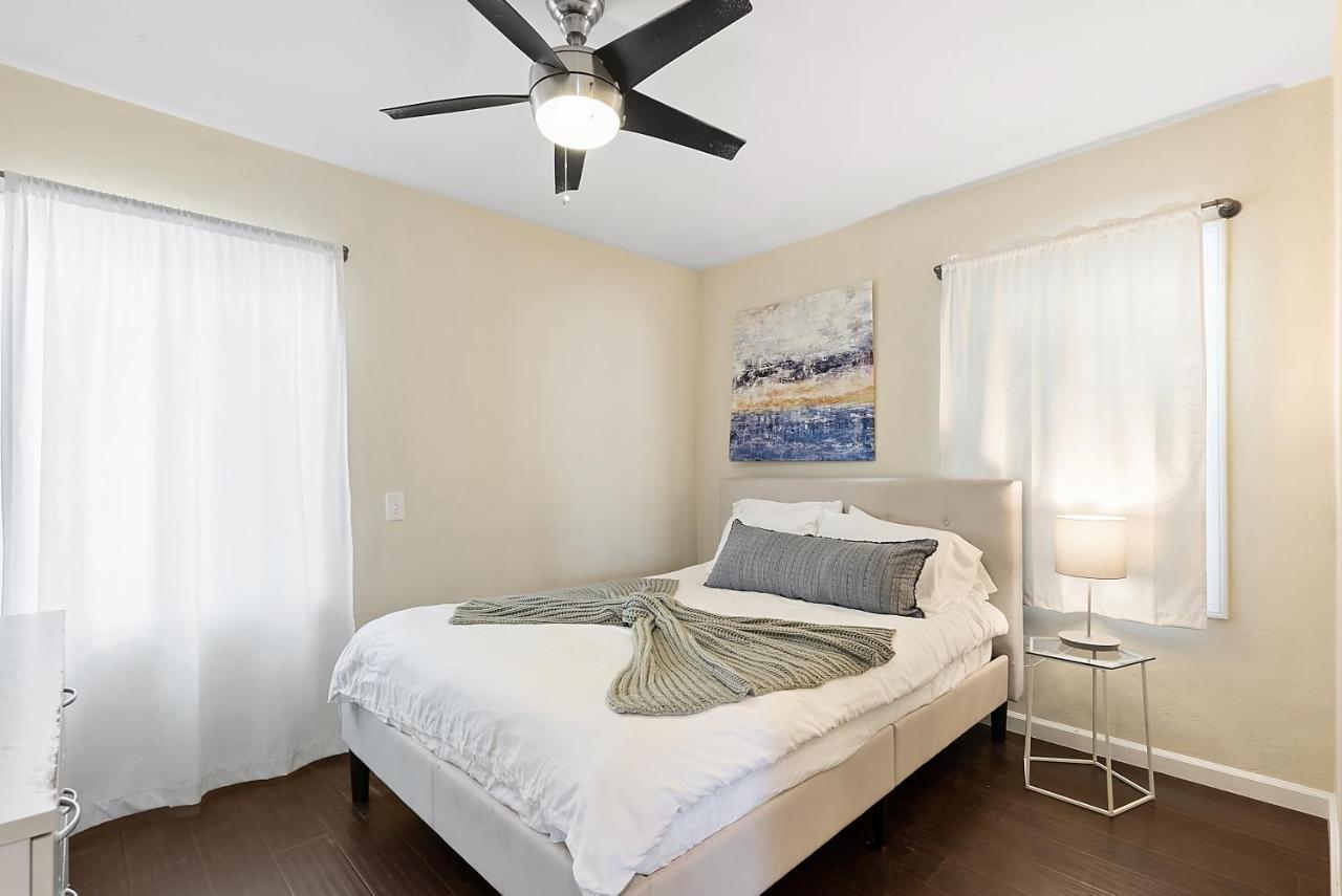 Riviera Bay View Dream - Private Patio With Bay View And Parking Villa San Diego Exterior photo